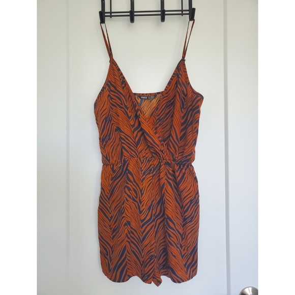 Zebra Print Romper size S - Picture 1 of 2